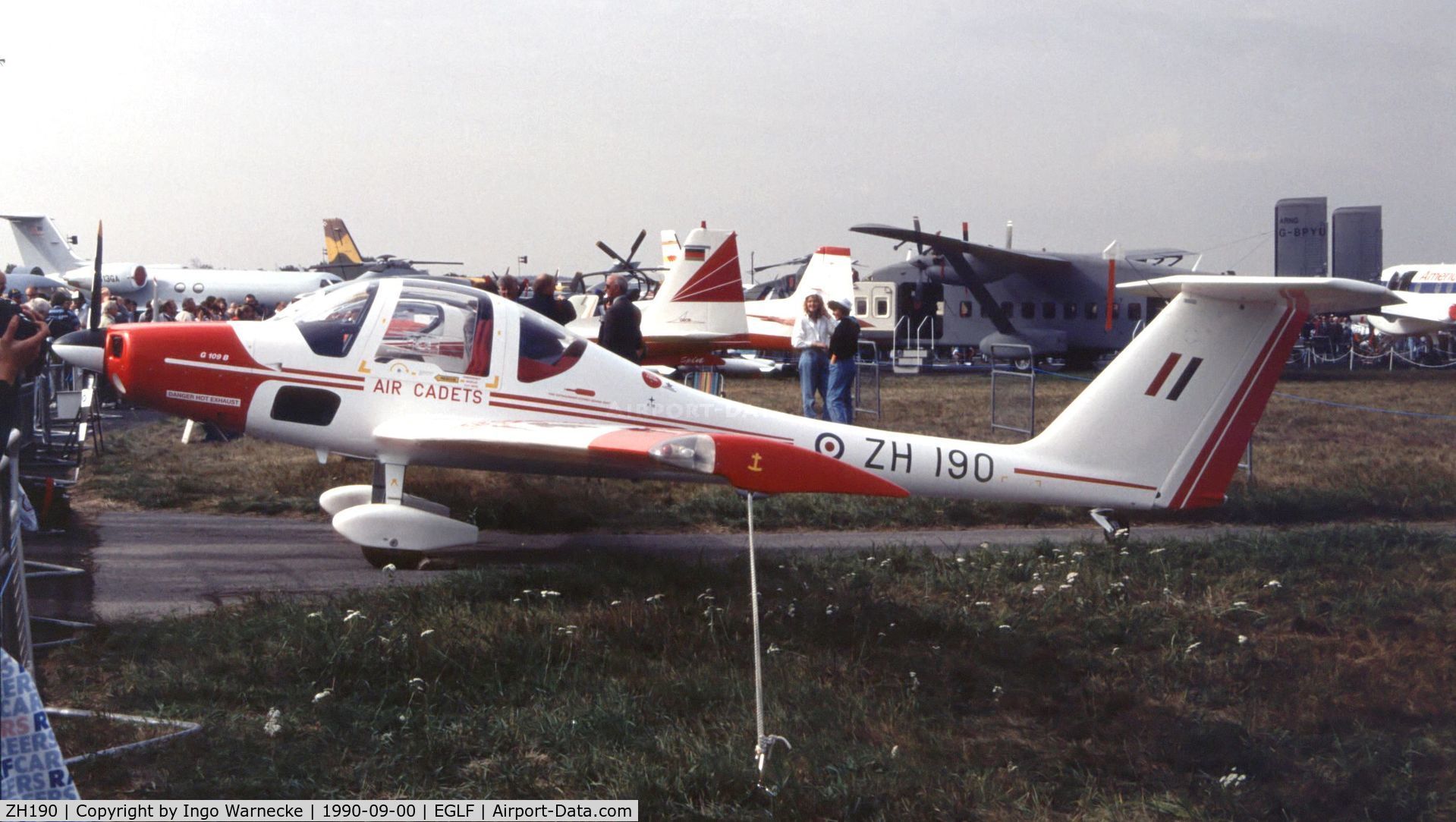 ZH190, Grob G-109B Vigilant T1 C/N 6539, Grob G.109B Vigilant T1 at Farnborough International 1990