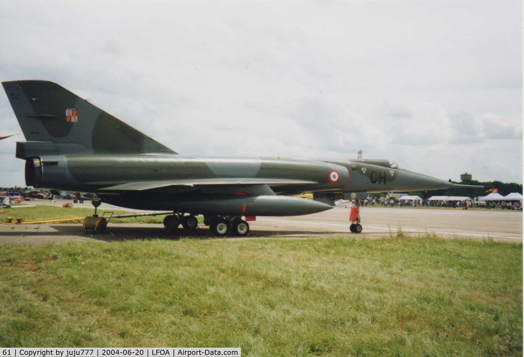 61, Dassault Mirage IVP C/N 61, on display at Avord