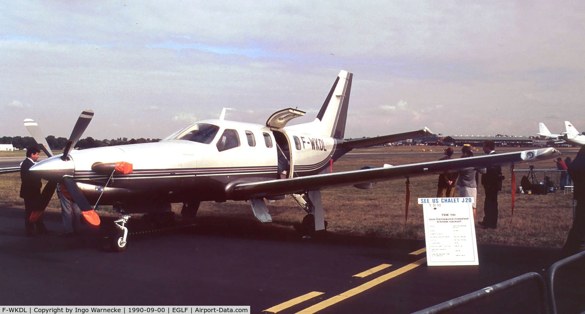 F-WKDL, 1989 Socata TBM-700 C/N 03, SOCATA TBM-700 at Farnborough International 1990