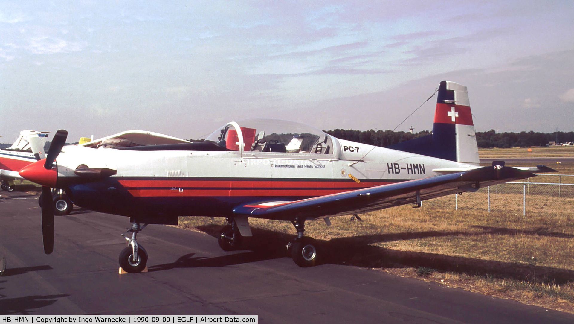 HB-HMN, Pilatus PC-7 C/N Not found HB-HMN, Pilatus PC-7 of the International Test Pilots School at Farnborough International 1990