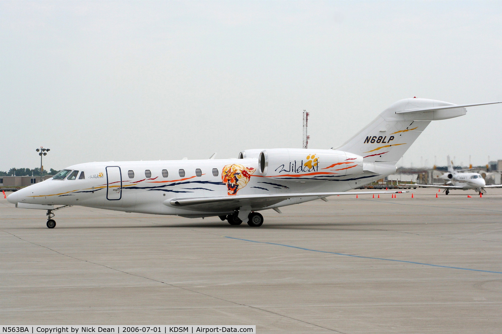 N563BA, 2001 Cessna 750 Citation X C/N 750-0169, KDSM (Seen here the second CX to carry N68LP this airframe is currently registered N563BA as posted)