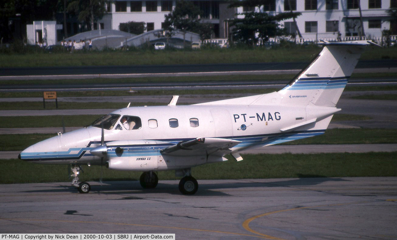 PT-MAG, Embraer EMB-121E Xingu II C/N 121013, SBRJ