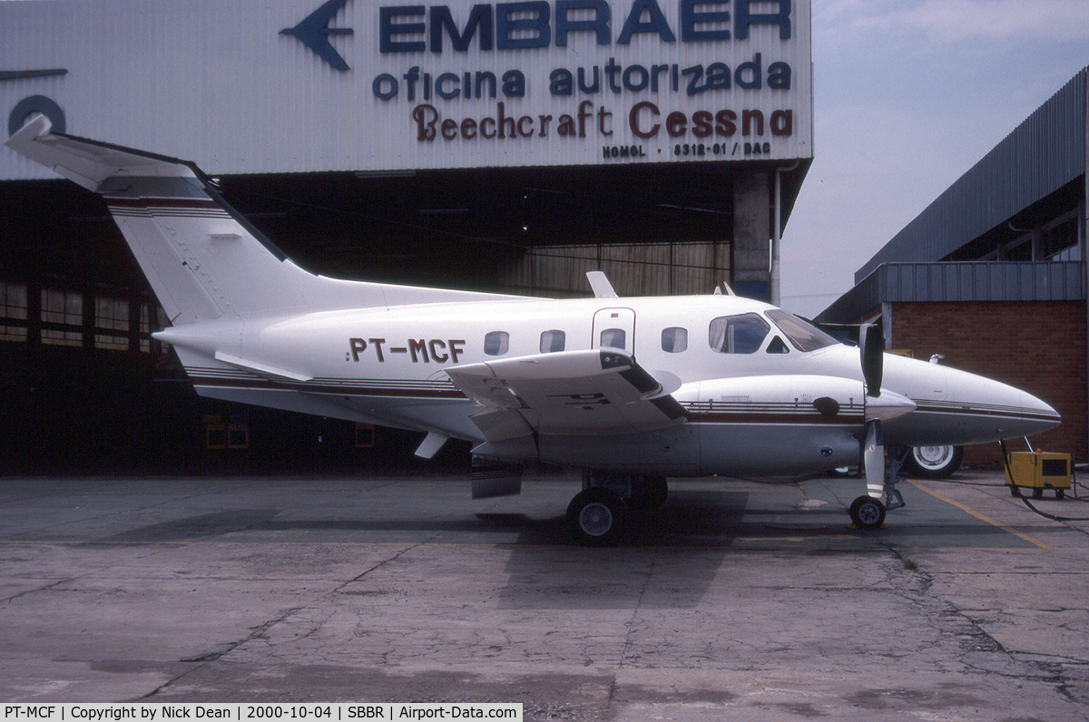 PT-MCF, Embraer EMB-121A Xingu C/N 121093, SBBR