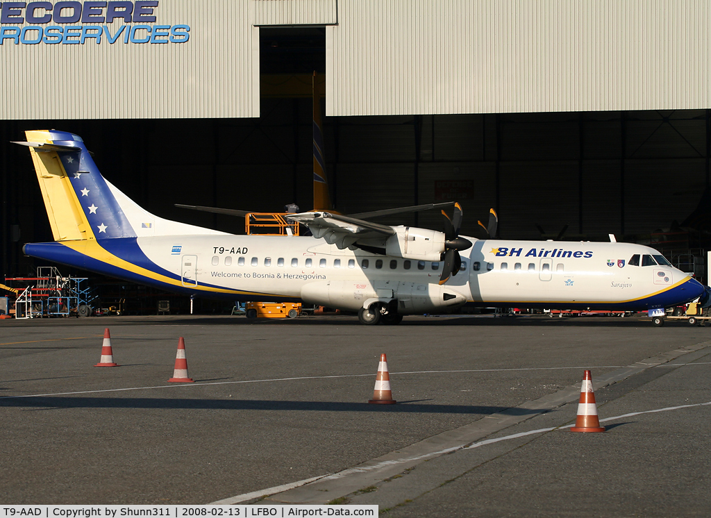 T9-AAD, 1995 ATR 72-212 C/N 464, Arriving for overhaul...