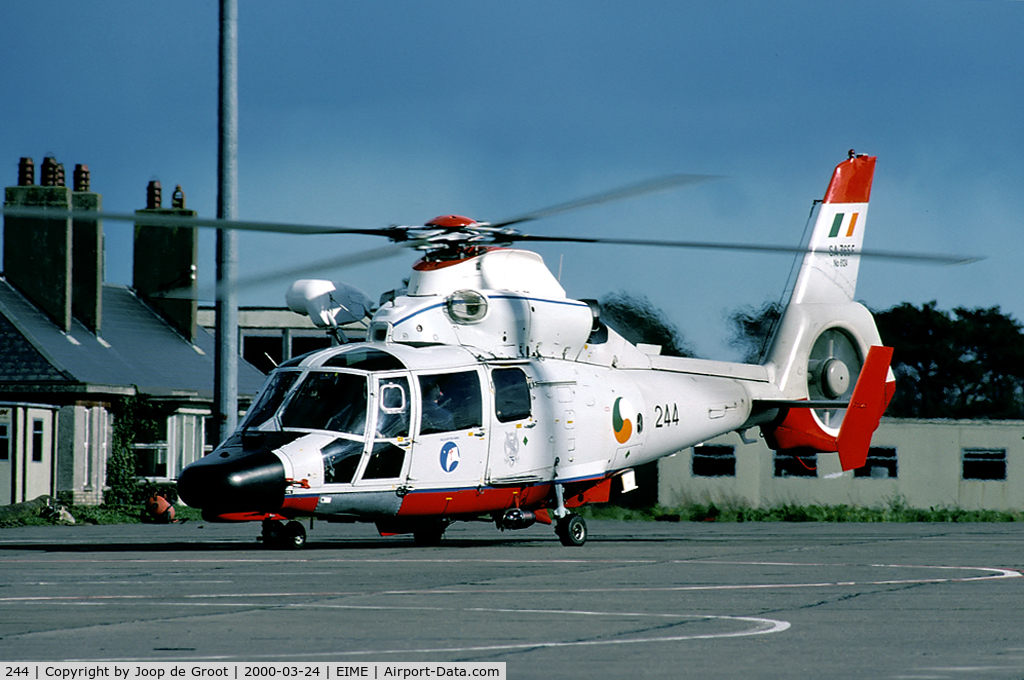 244, 1986 Aerospatiale SA-365F Dauphin C/N 6124, The SA365 has now been withdrawn and was sold to a US customer.