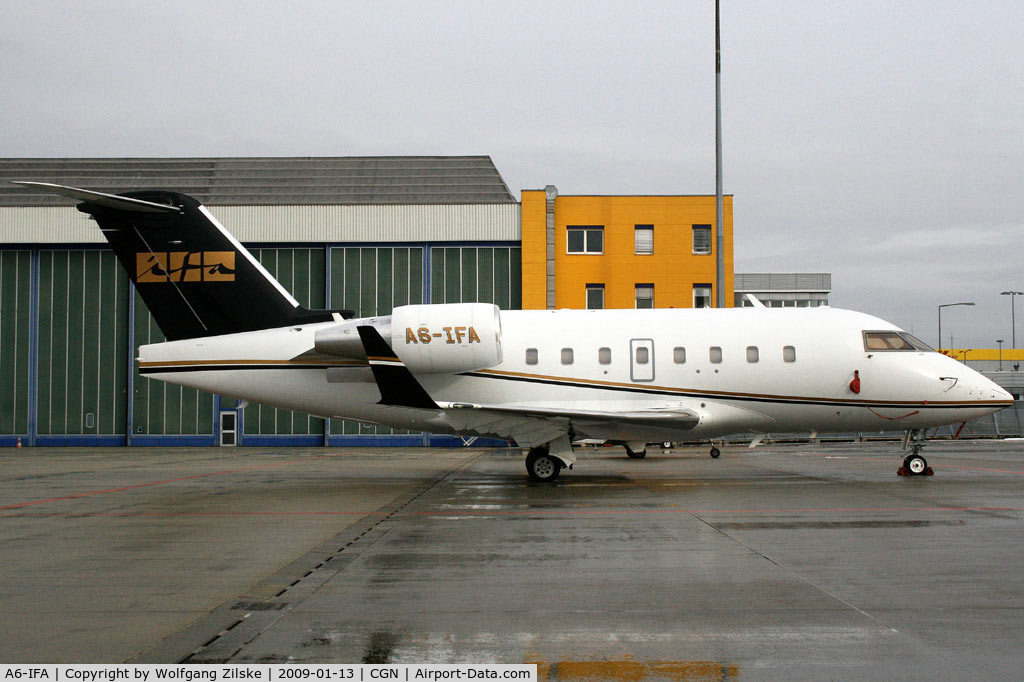A6-IFA, 2005 Bombardier Challenger 604 (CL-600-2B16) C/N 5641, visitor