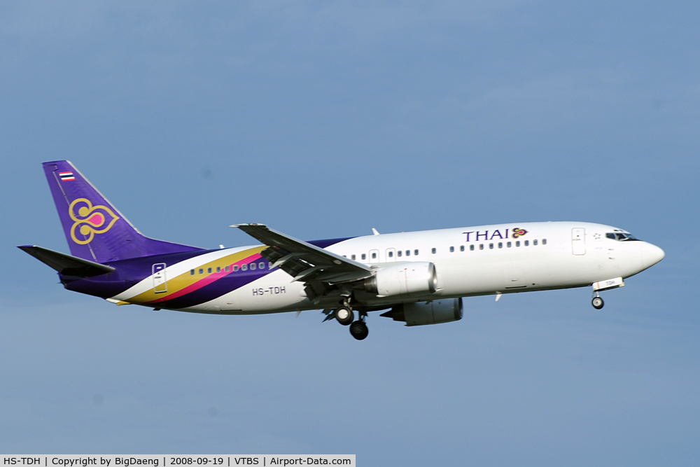 HS-TDH, 1997 Boeing 737-4D7 C/N 28703, Approaching 19L, Suvarnabhumi International Airport.