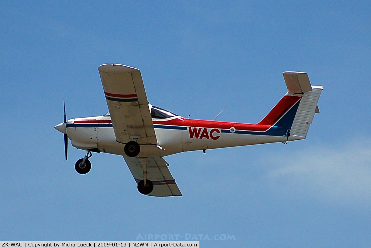 ZK-WAC, Piper PA-38-112 Tomahawk Tomahawk C/N 38-82A0086, Climbing out of Wellington
