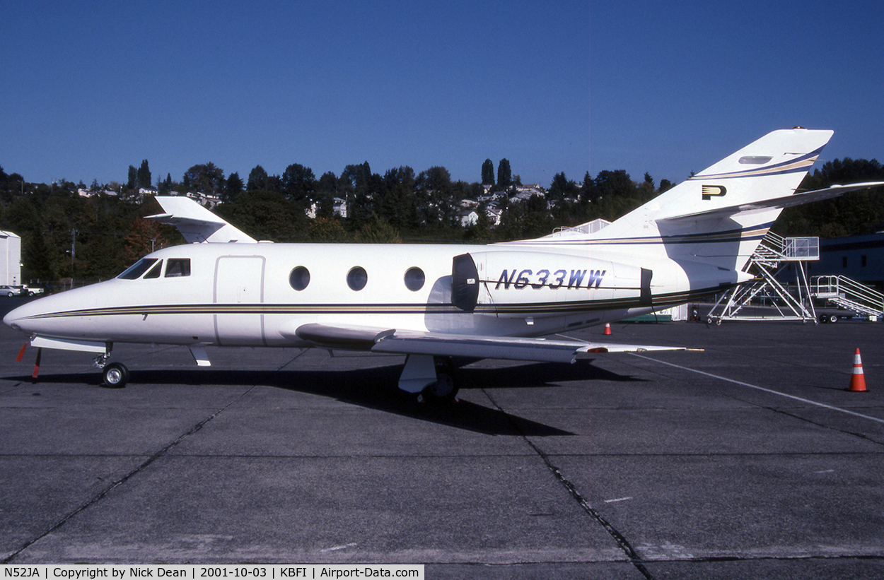 N52JA, 1975 Dassault Falcon 10 C/N 59, KBFI (Seen here as N633WW this airframe is currently registered N52JA as posted)