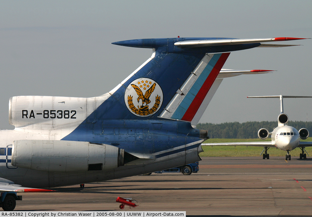 RA-85382, 1979 Tupolev Tu-154B-2 C/N 79A382, KMV
