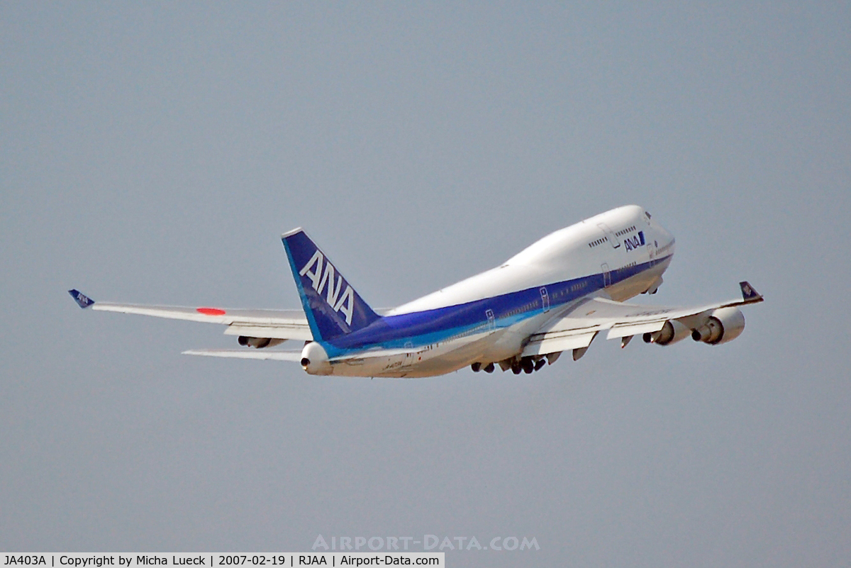 JA403A, 1999 Boeing 747-481 C/N 29262, Climbing out of Narita