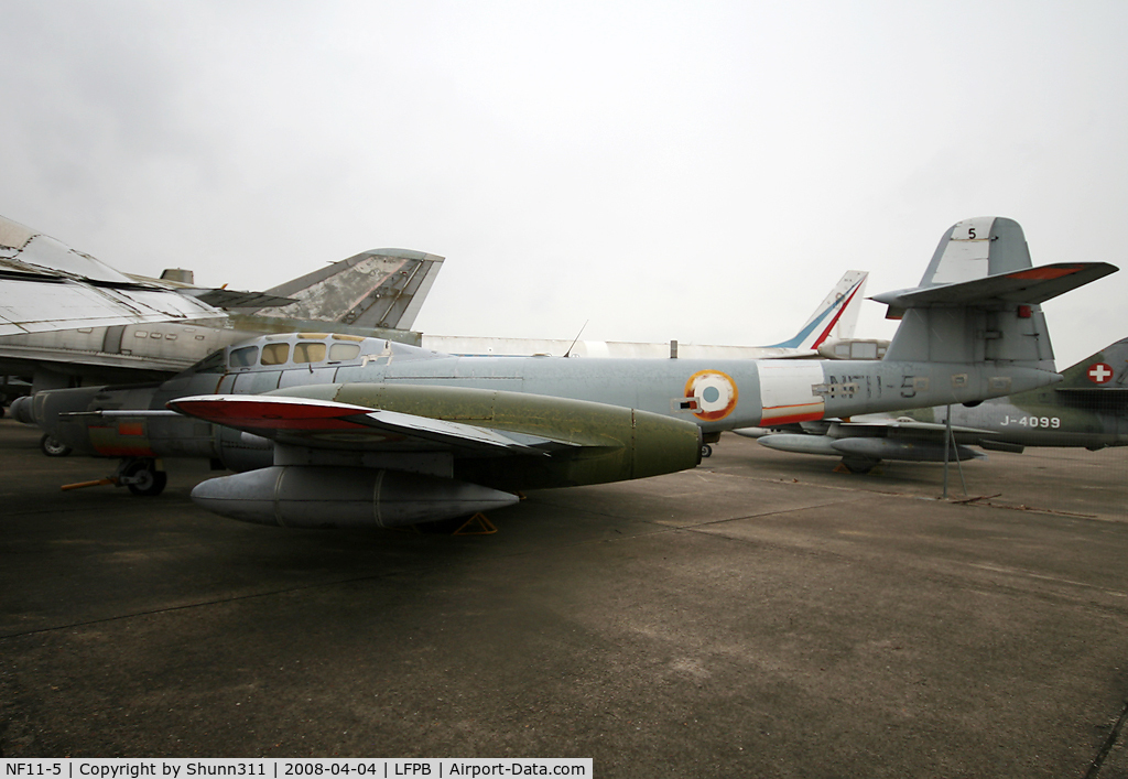 NF11-5, Gloster Meteor NF.11 C/N Not found NF11-5, Stored at Dugny