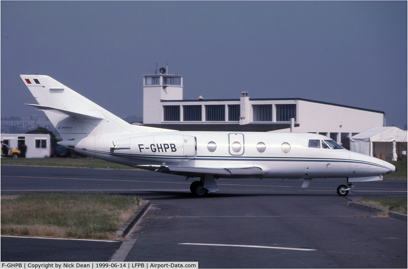 F-GHPB, 1989 Dassault Falcon 10 C/N 215, LFPB