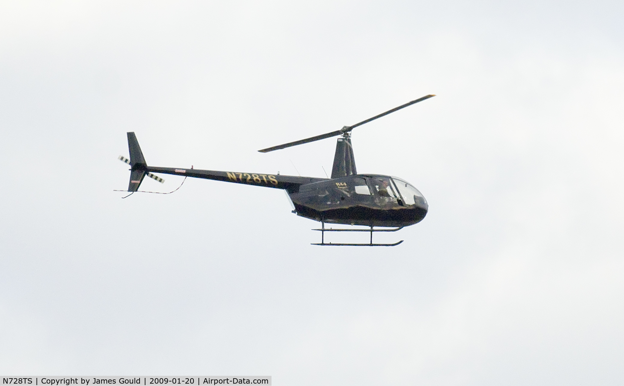 N728TS, Robinson R44 C/N 2025, Spotted flying over Ballona Creek Freshwater Marsh