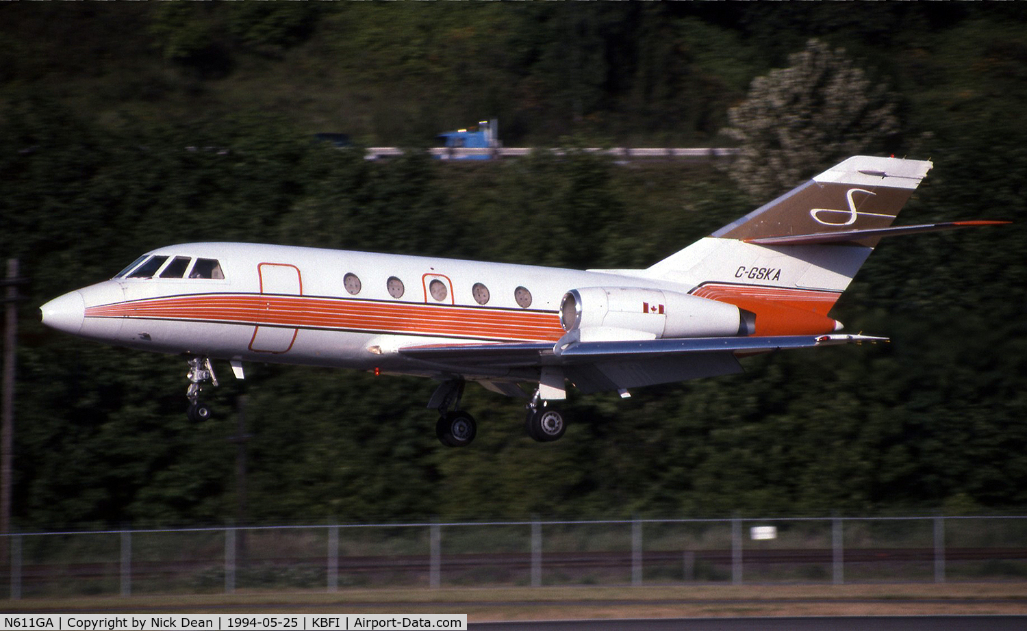 N611GA, 1965 Dassault Falcon (Mystere) 20C C/N 009, KBFI (1st flight 2/10/65 as F-WMKI delivered to Pan Am via Prestwick 12 Oct 1965 as N809F became N366G of GE 10/65 and subsequently carried 650-38, N3668 and seen here as C-GSKA registered as such Feb 1985 and finally as posted N611GA for c/n accuracy)