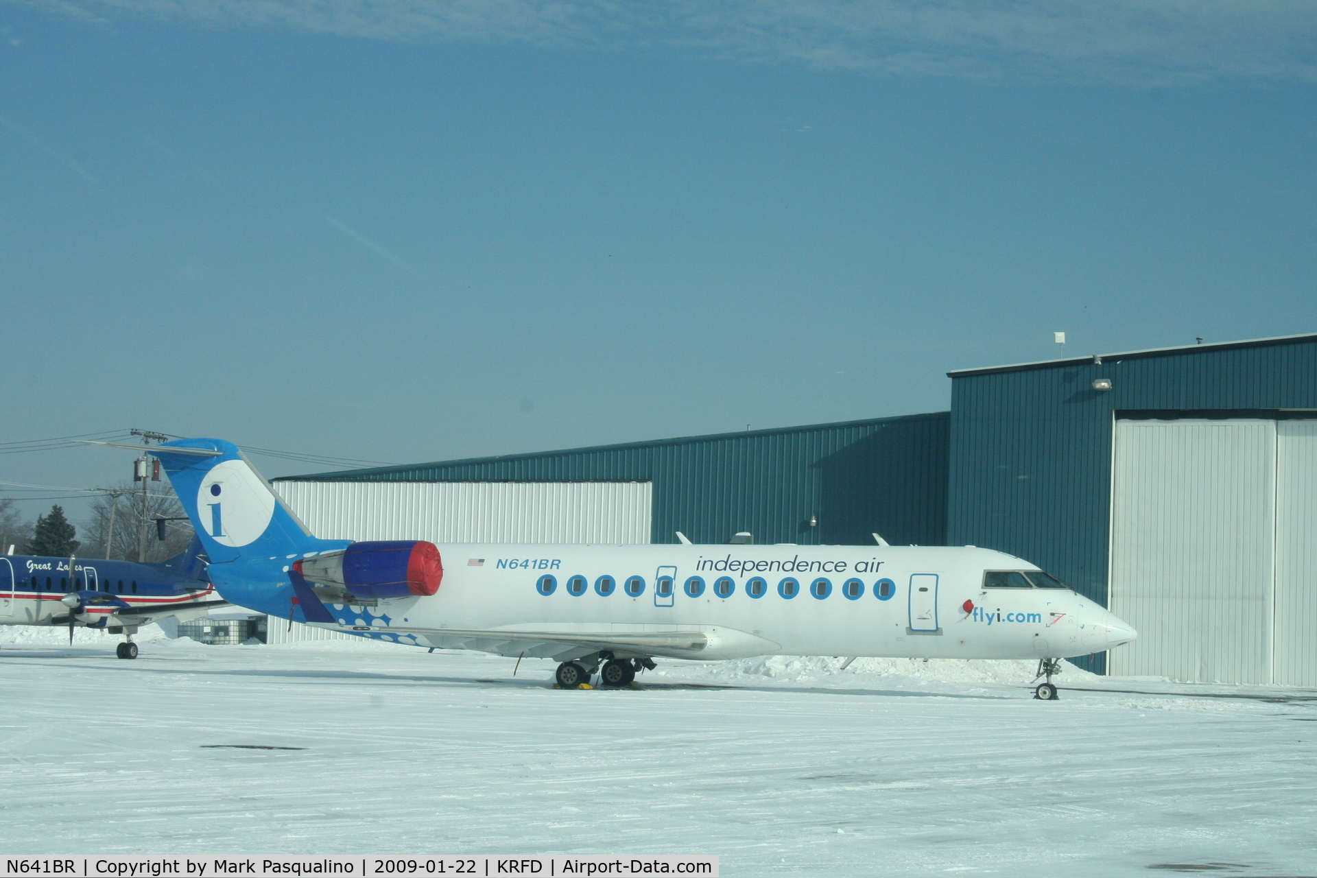 N641BR, 1999 Bombardier CRJ-200ER (CL-600-2B19) C/N 7349, CL-600-2B19