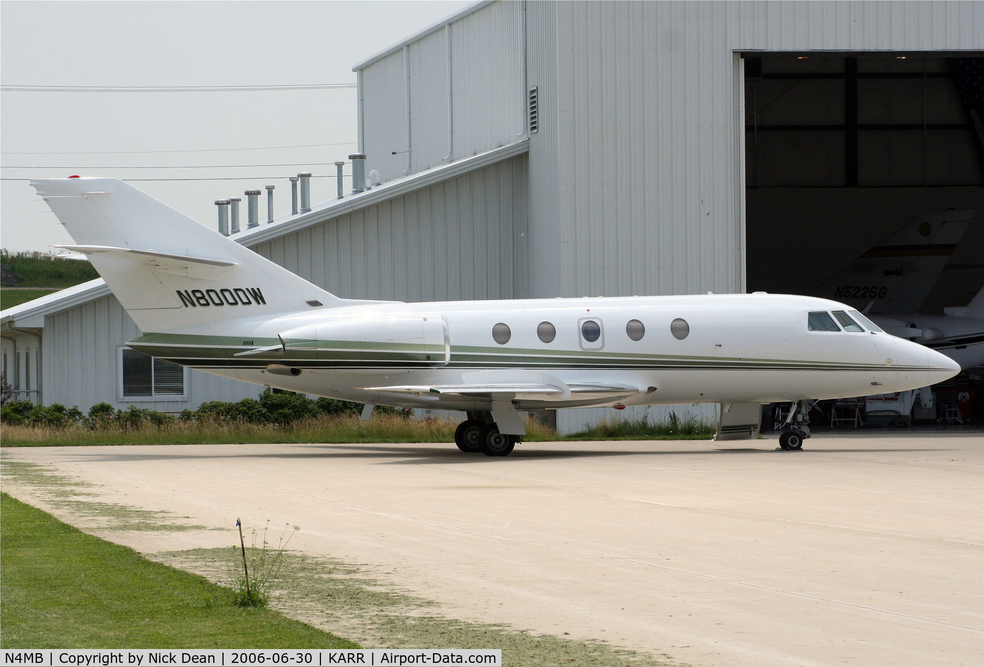 N4MB, 1968 Dassault Fan Jet Falcon (20C) C/N 135, Seen here as N800DW and currently registered N4MB as posted