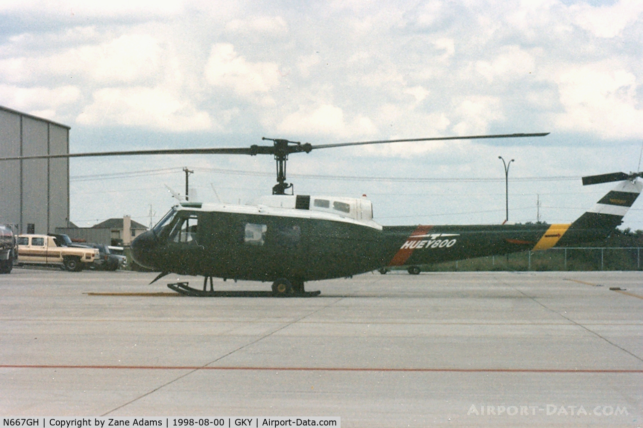 N667GH, 1969 Bell UH-1H C/N 69-15092, World Distance Record Holder Helicopter - nonstop and unrefueled from Oxnard, California to Dobbins AFB, Georgia, a distance of 1975 miles