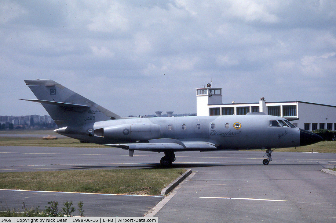 J469, Dassault Falcon (Mystere) 20F C/N 469, Pakistani Air Force 