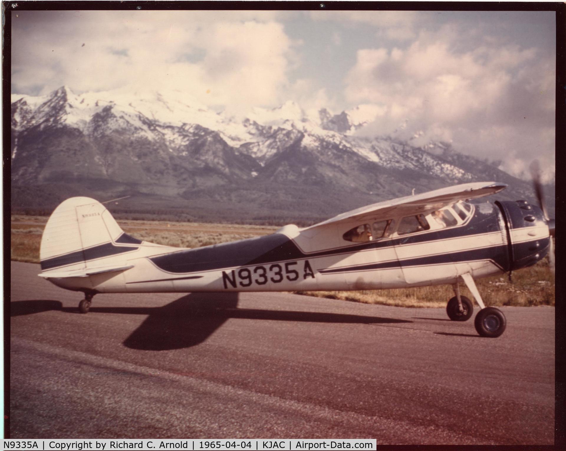 N9335A, 1949 Cessna 195 C/N 7414, I learned to fly in this A/C in Broomfield, CO
