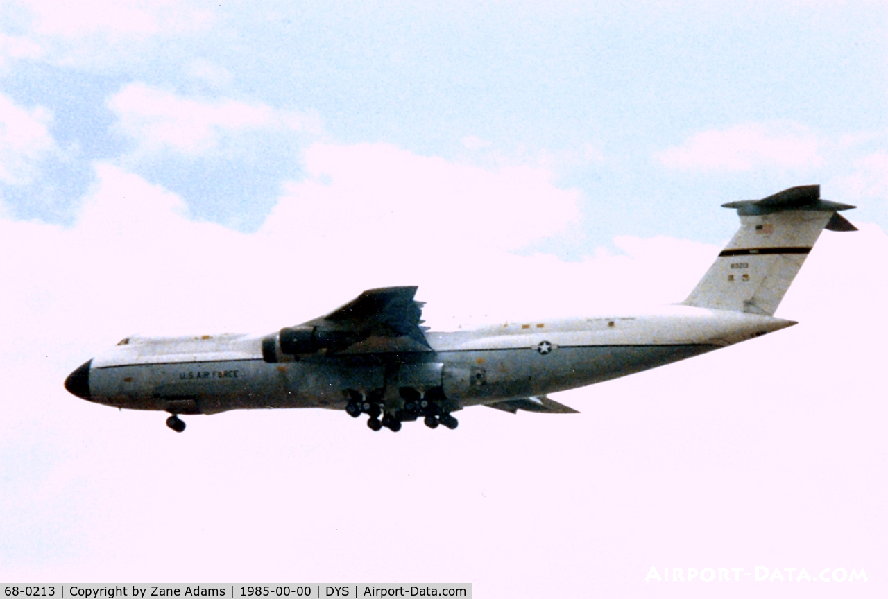 68-0213, 1968 Lockheed C-5A Galaxy C/N 500-0016, C-5A landing at Dyess AFB