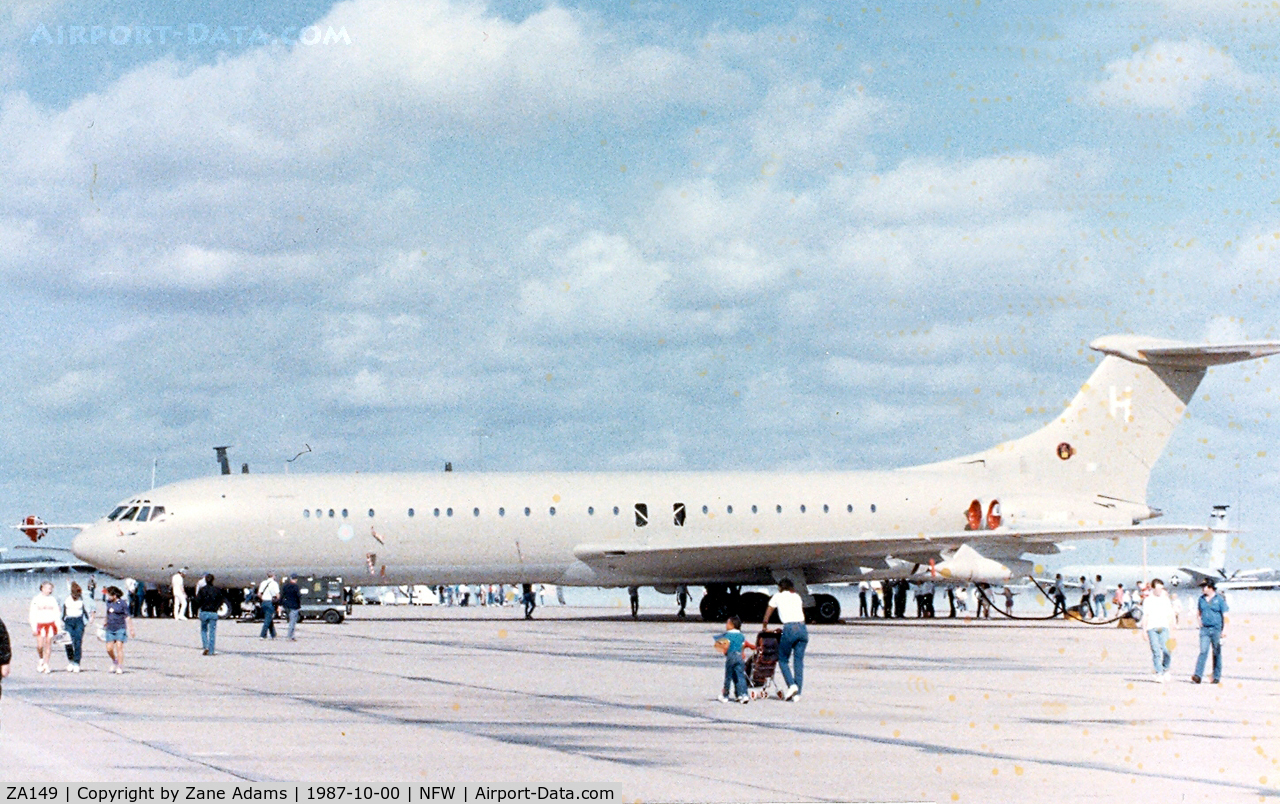 ZA149, 1967 Vickers VC10 K.3 C/N 884, RAF Vickers VC-10 ZA149 / H at Carswell AFB