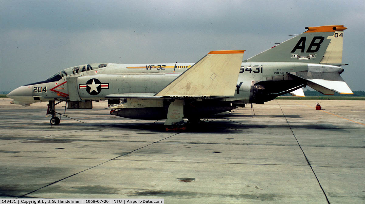 149431, McDonnell F-4B Phantom II C/N 148, F-4B at NAS Oceana VA