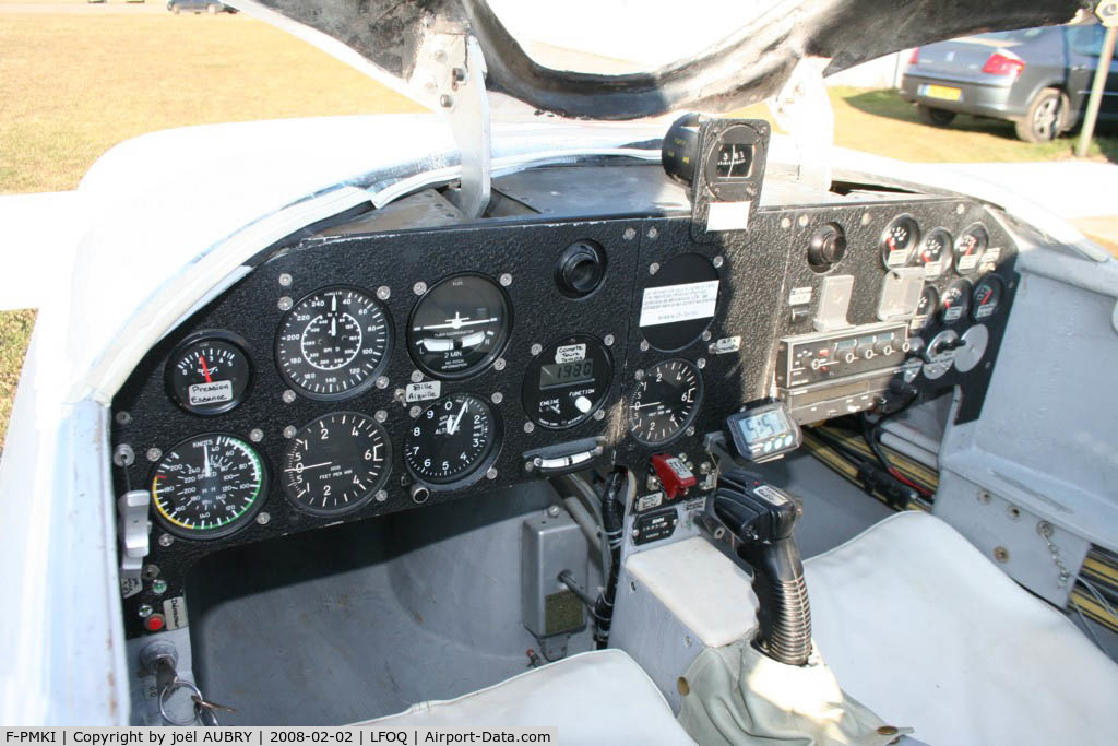 F-PMKI, 2004 Dickey E-Racer Mk 1 C/N ER-263, instruments panel