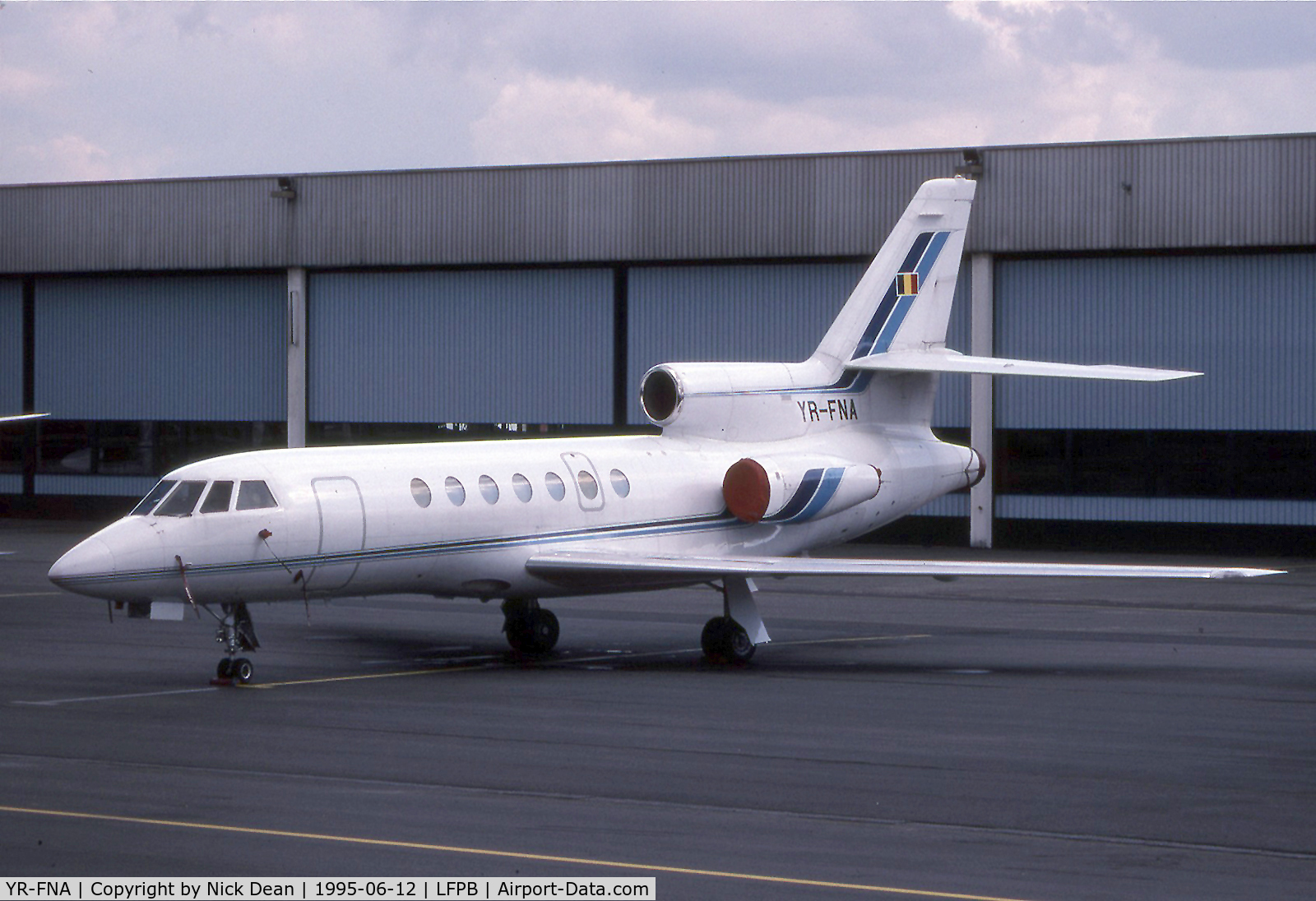 YR-FNA, Dassault Falcon 50 C/N 148, LFPB