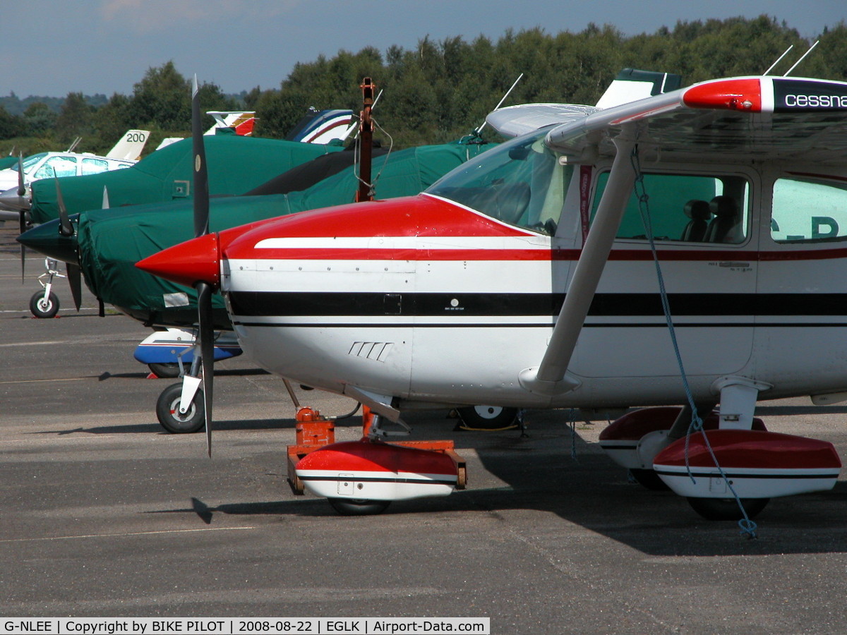 G-NLEE, 1977 Cessna 182Q Skylane C/N 182-65934, CLOSE UP OF RESIDENT SKYLANE