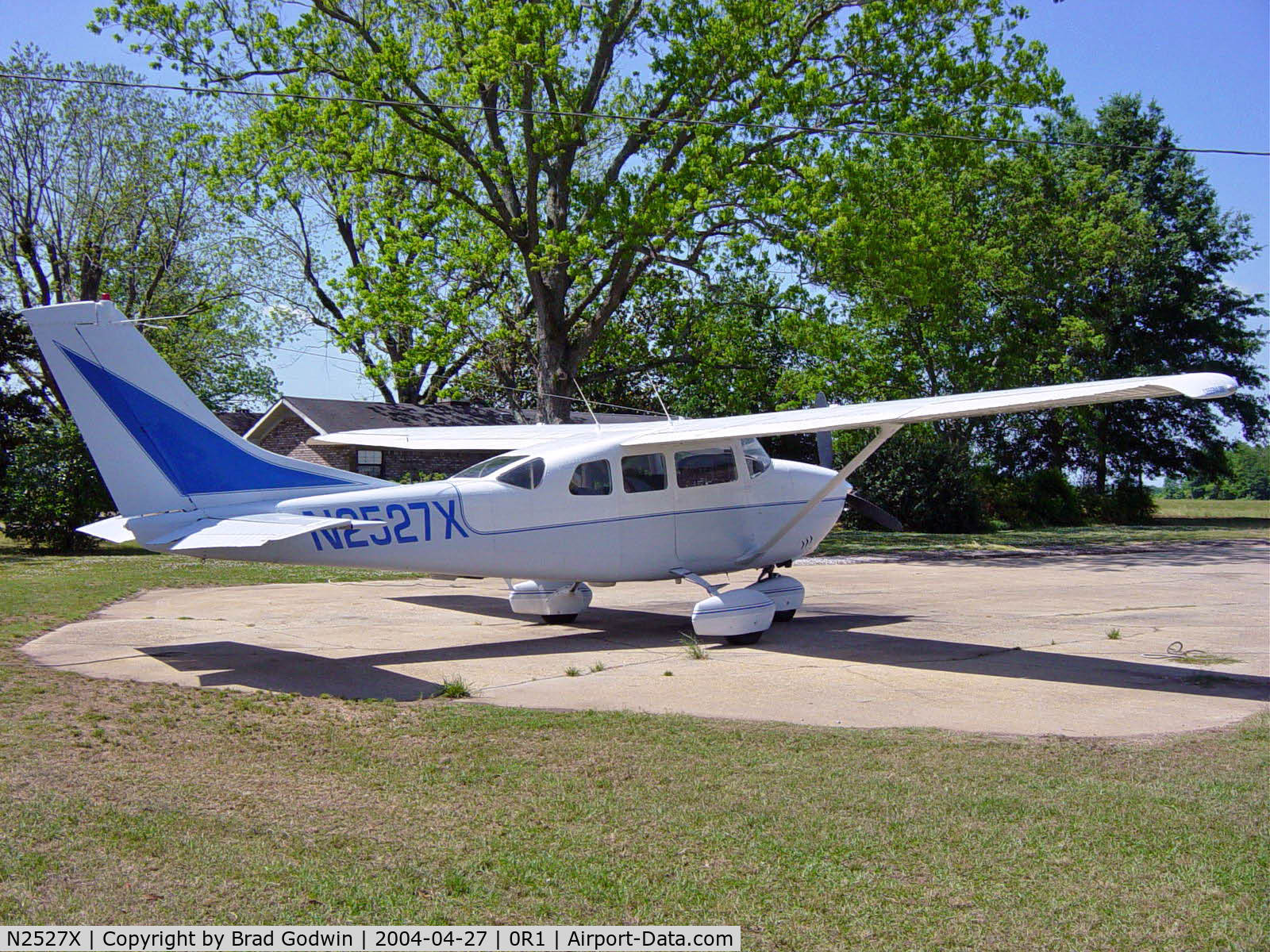 N2527X, 1964 Cessna P206 Super Skylane C/N P206-0027, For Sale