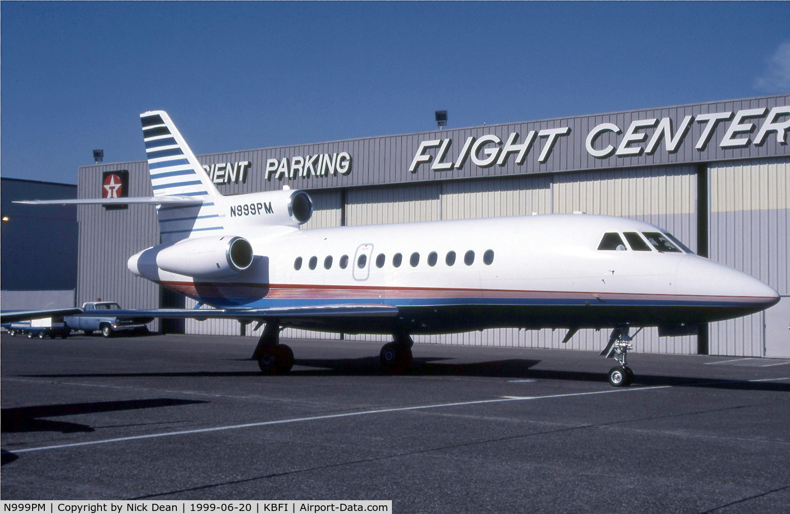 N999PM, 1993 Dassault Falcon 900B C/N 128, KBFI (The second of the 3 900's to have carried this reg)