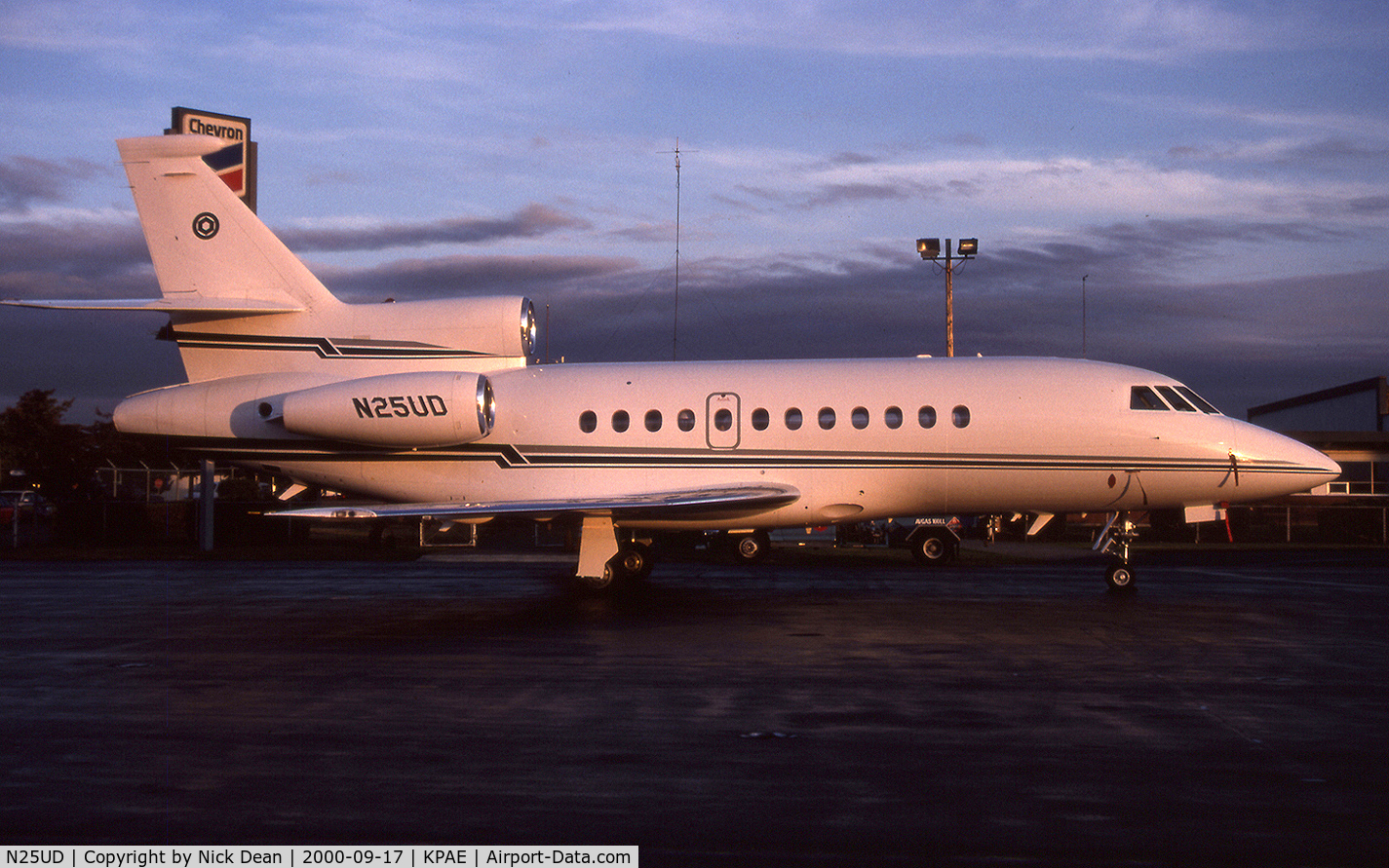 N25UD, 1998 Dassault Falcon 900EX C/N 29, KPAE