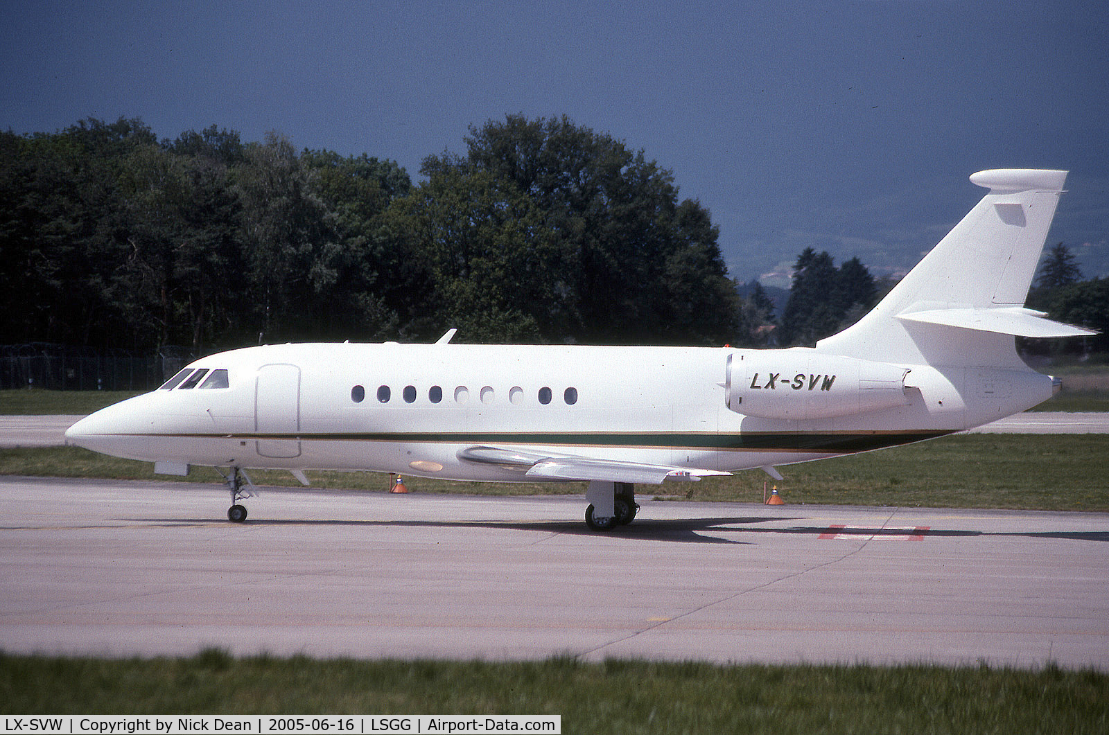 LX-SVW, 2001 Dassault Falcon 2000 C/N 133, LSGG