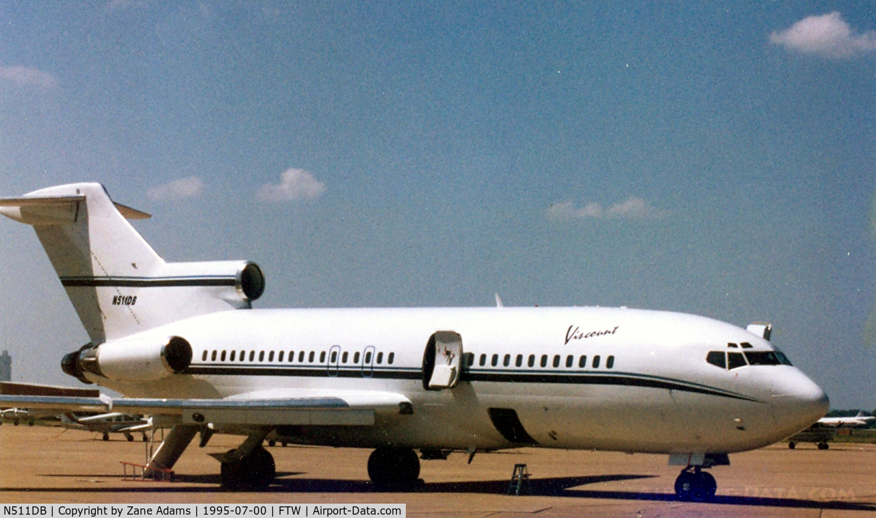 N511DB, 1966 Boeing 727-89 C/N 19139, New York Yankees team plane at Meacham Field
