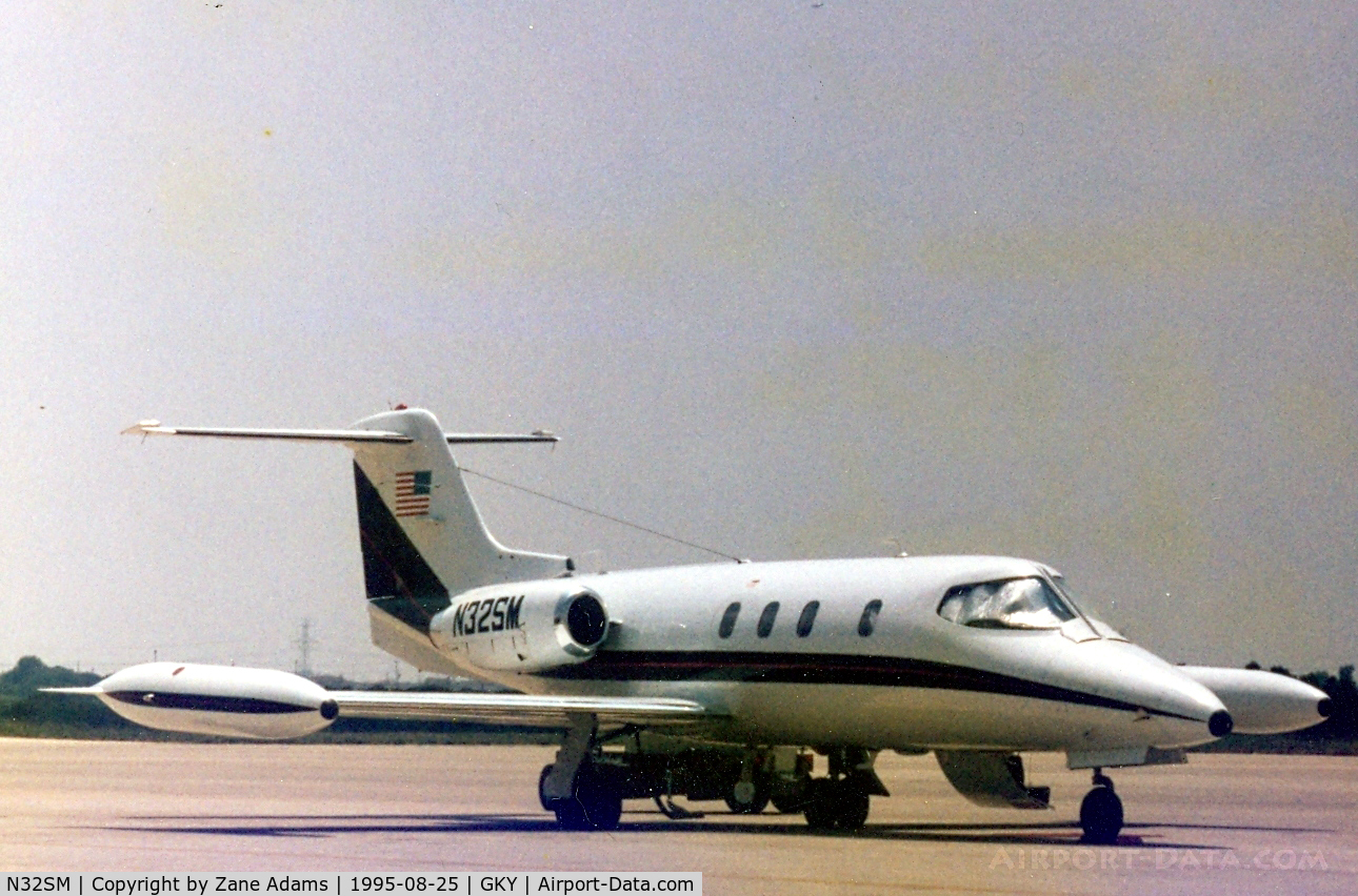N32SM, Learjet Inc 25 C/N 0000, Learjet Registered as N32SM (Life Guard)