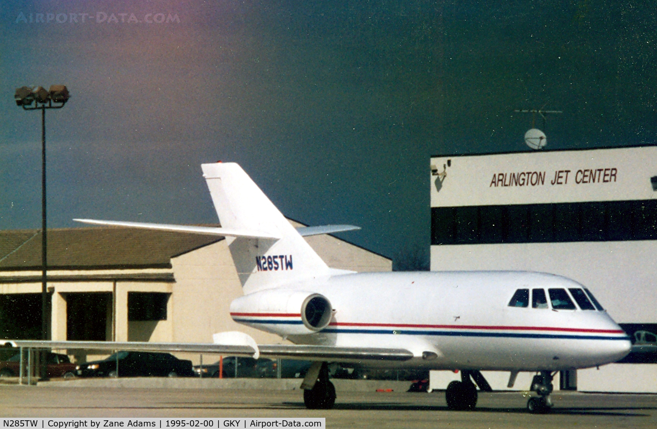 N285TW, 1973 Dassault Fan Jet Falcon (20E) C/N 285, At Arlington Municipal