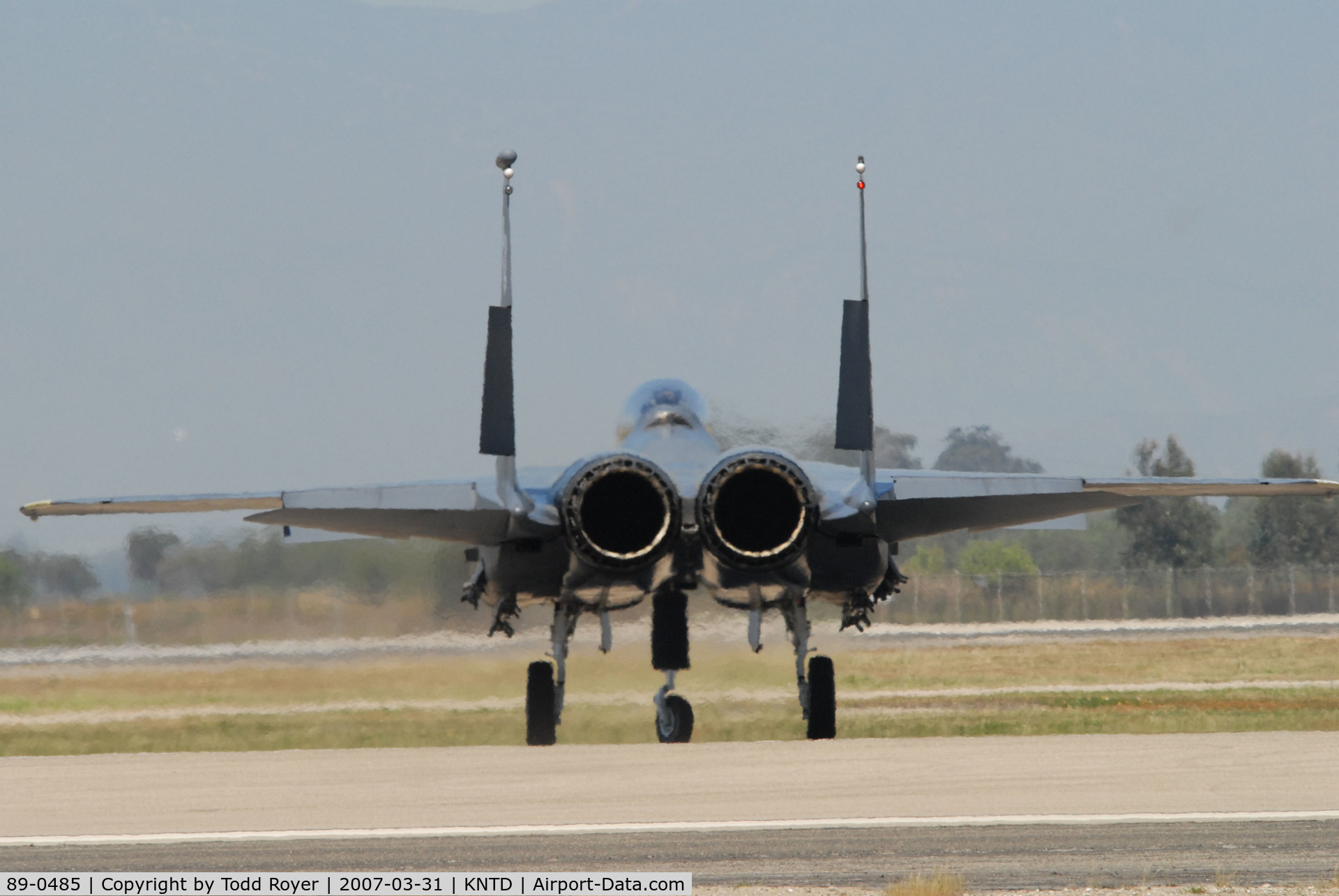 89-0485, 1989 McDonnell Douglas F-15E Strike Eagle C/N 1132/E107, Point Mugu Airshow 2007