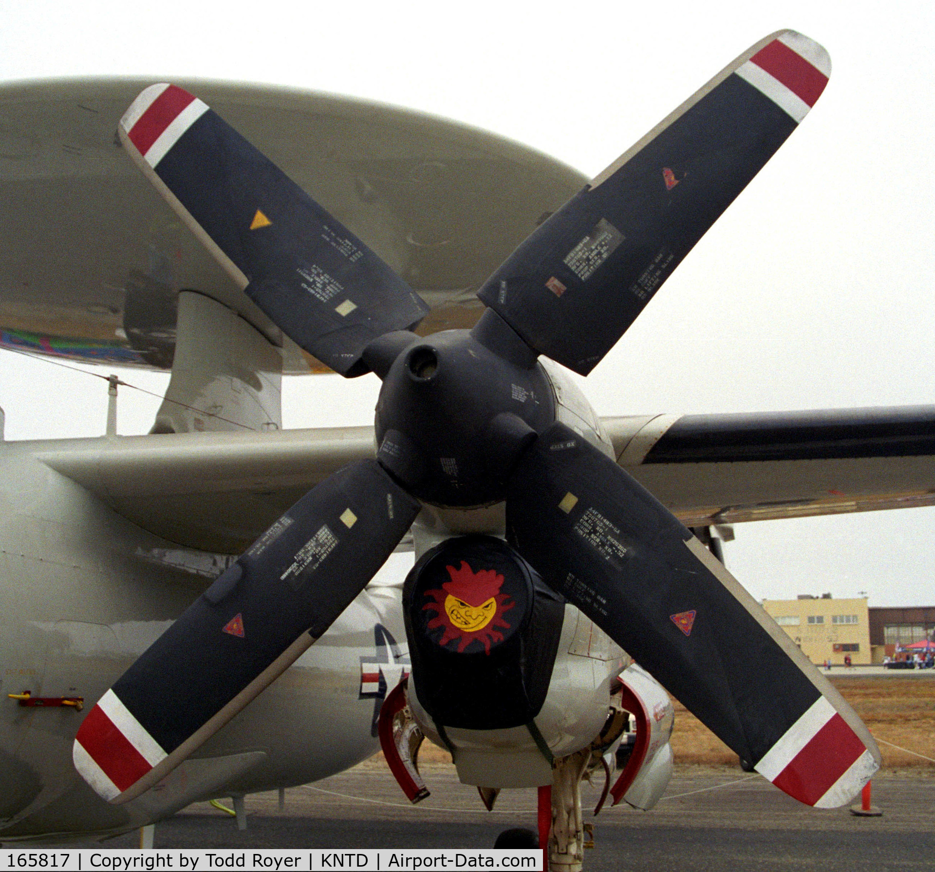 165817, 2000 Northrop Grumman E-2C Hawkeye C/N A188, Point Mugu Airshow 2005