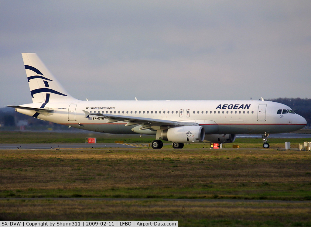 SX-DVW, 2009 Airbus A320-232 C/N 3785, Delivery day for this new aircraft to Aegean...