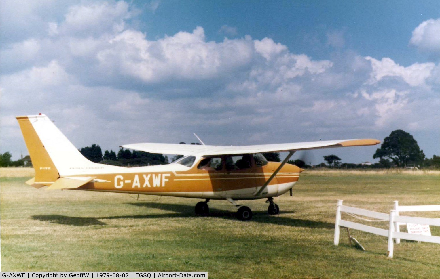 G-AXWF, 1970 Reims F172H Skyhawk C/N 0697, Cessna F172H on pleasure flying duties
