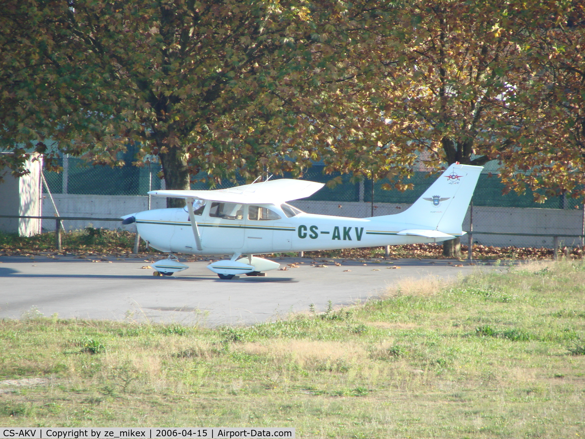 CS-AKV, Cessna F172G C/N F172-303, cessna 172
