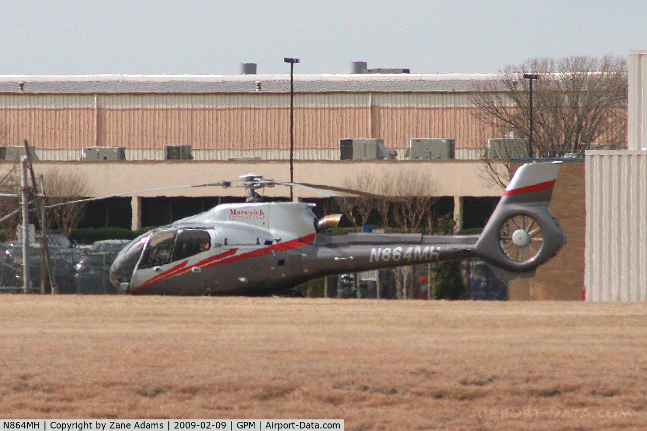 N864MH, Eurocopter EC-130B-4 (AS-350B-4) C/N 4616, At American Eurocopter - Grand Prairie, TX