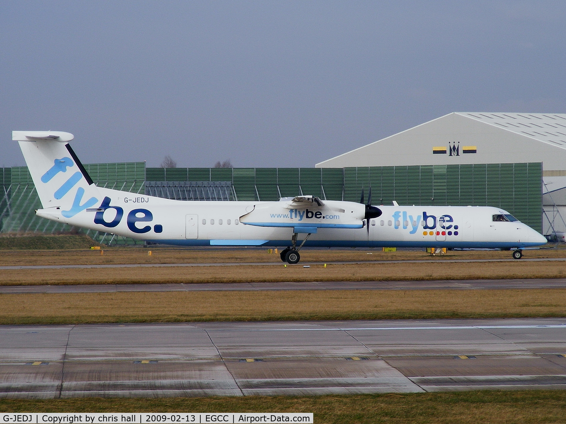 G-JEDJ, 2002 De Havilland Canada DHC-8-402Q Dash 8 C/N 4058, flybe