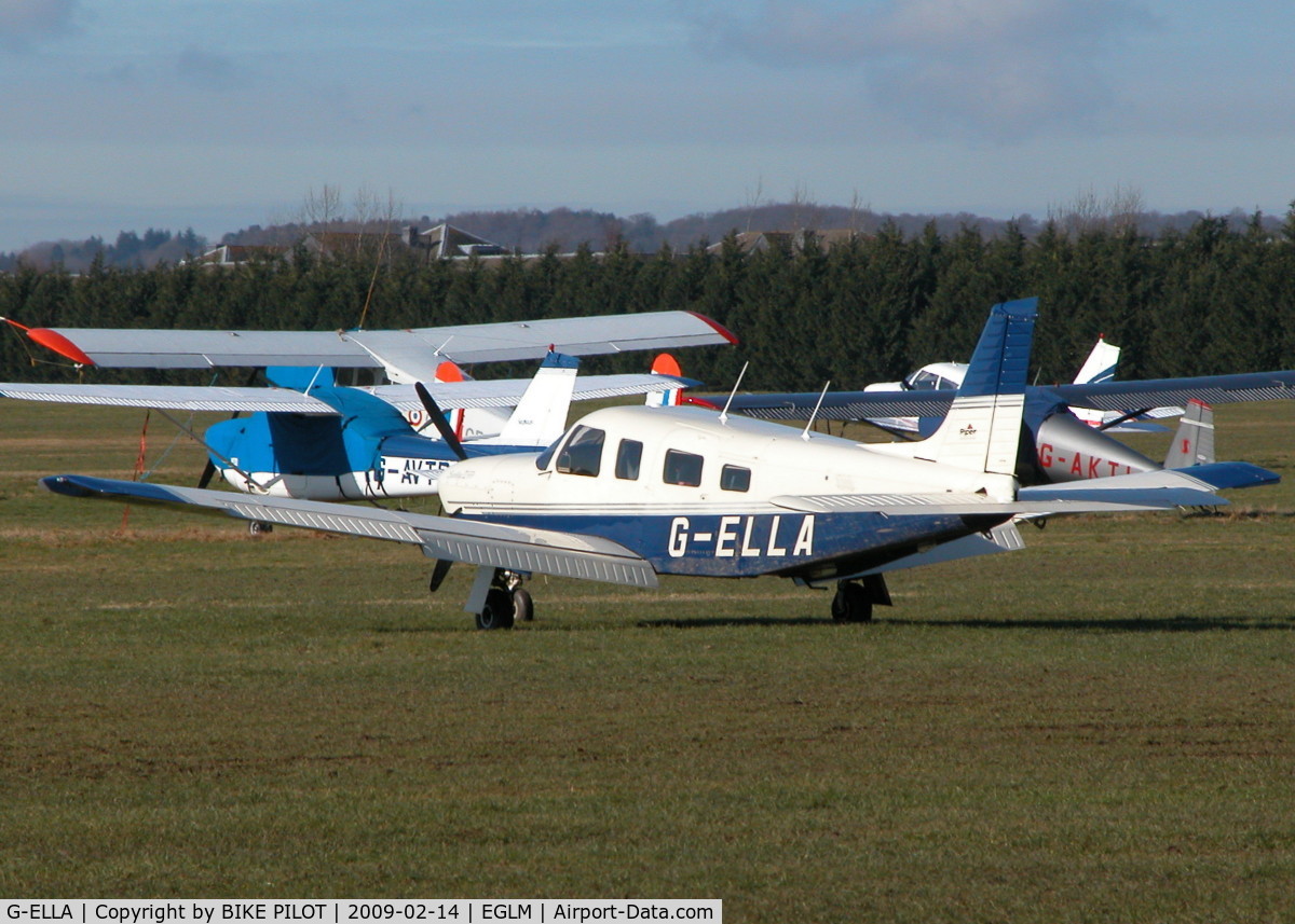 G-ELLA, 1996 Piper PA-32R-301 Saratoga SP C/N 32-46050, PARKED UP