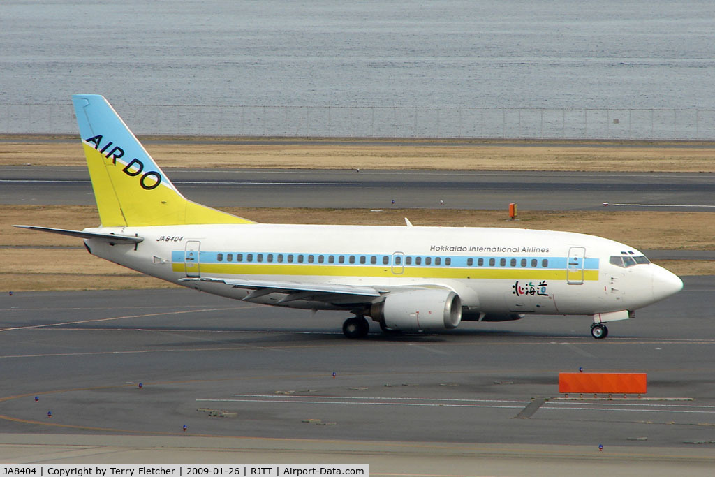JA8404, 1995 Boeing 737-54K C/N 27381, Air Do B737 at Haneda