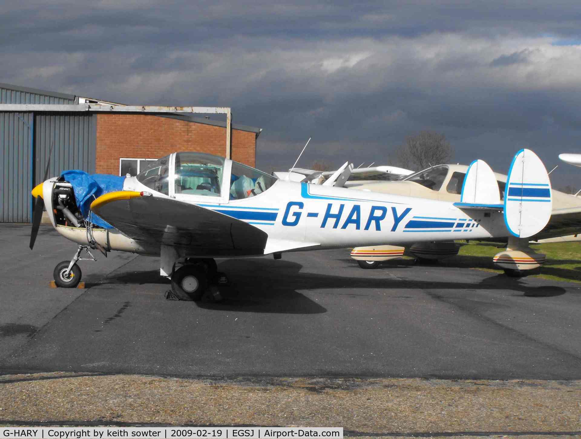 G-HARY, 1966 Alon A-2 Aircoupe C/N A-188, Clearly still undergoing Maintenance