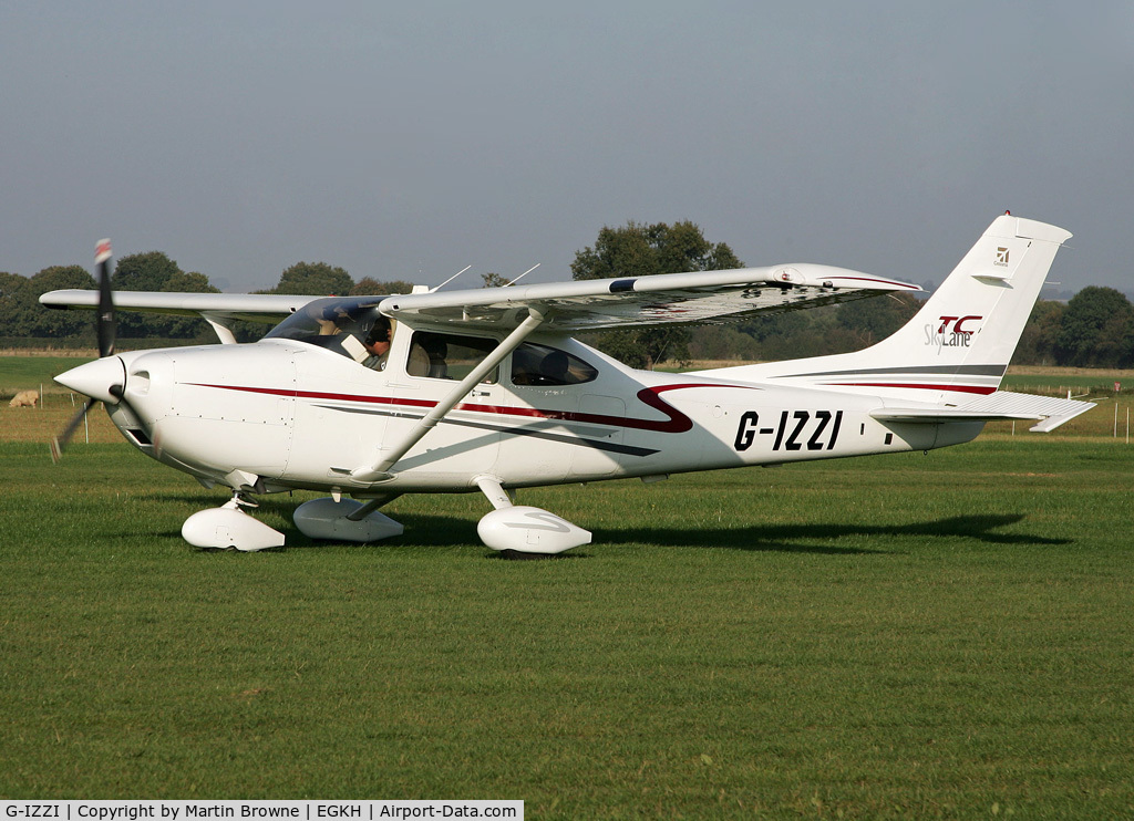 G-IZZI, 2001 Cessna T182T Turbo Skylane C/N T18208100, Cessna t182