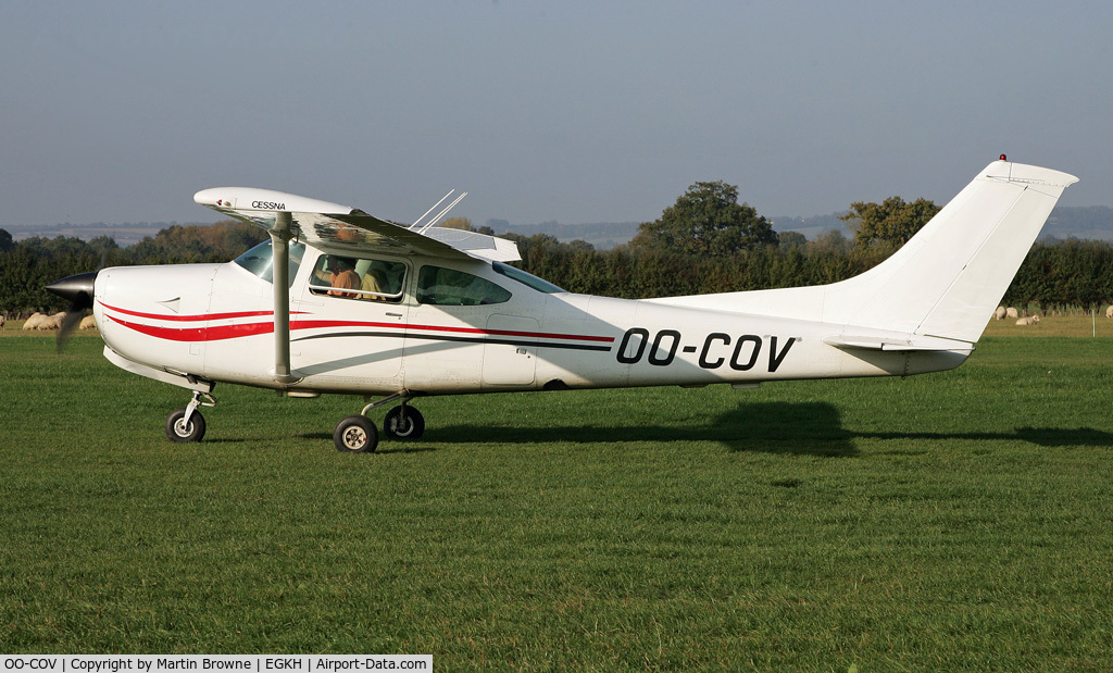 OO-COV, 1978 Reims FR182 Skylane RG C/N FR1820008, Belgian visitor based in Antwerp. Cessna 182.