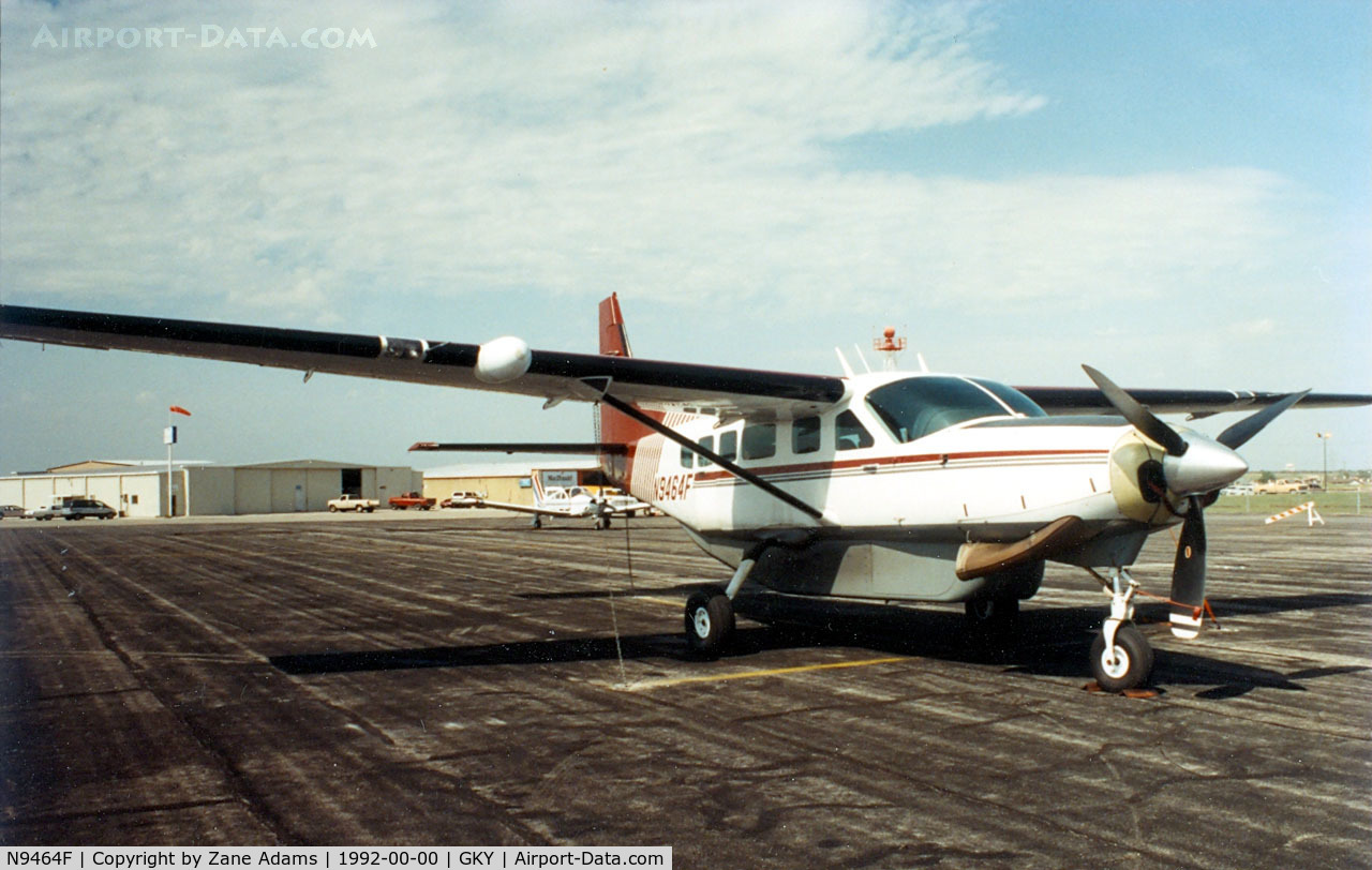 N9464F, 1985 Cessna 208 Caravan I C/N 20800062, At Arlington Municipal